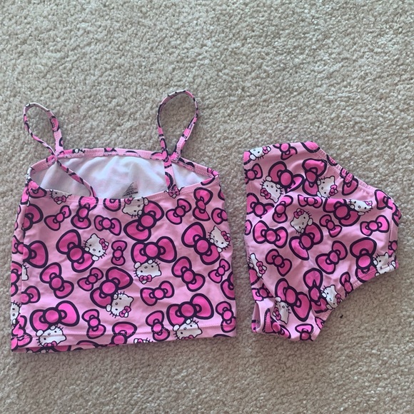 Sanrio Hello Kitty Swimsuit Tankini & Sunhat 2T - Picture 8 of 12